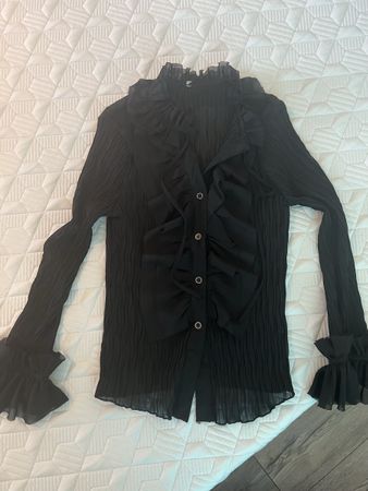 Rüschenbluse in Rot und schwarz Grösse M -