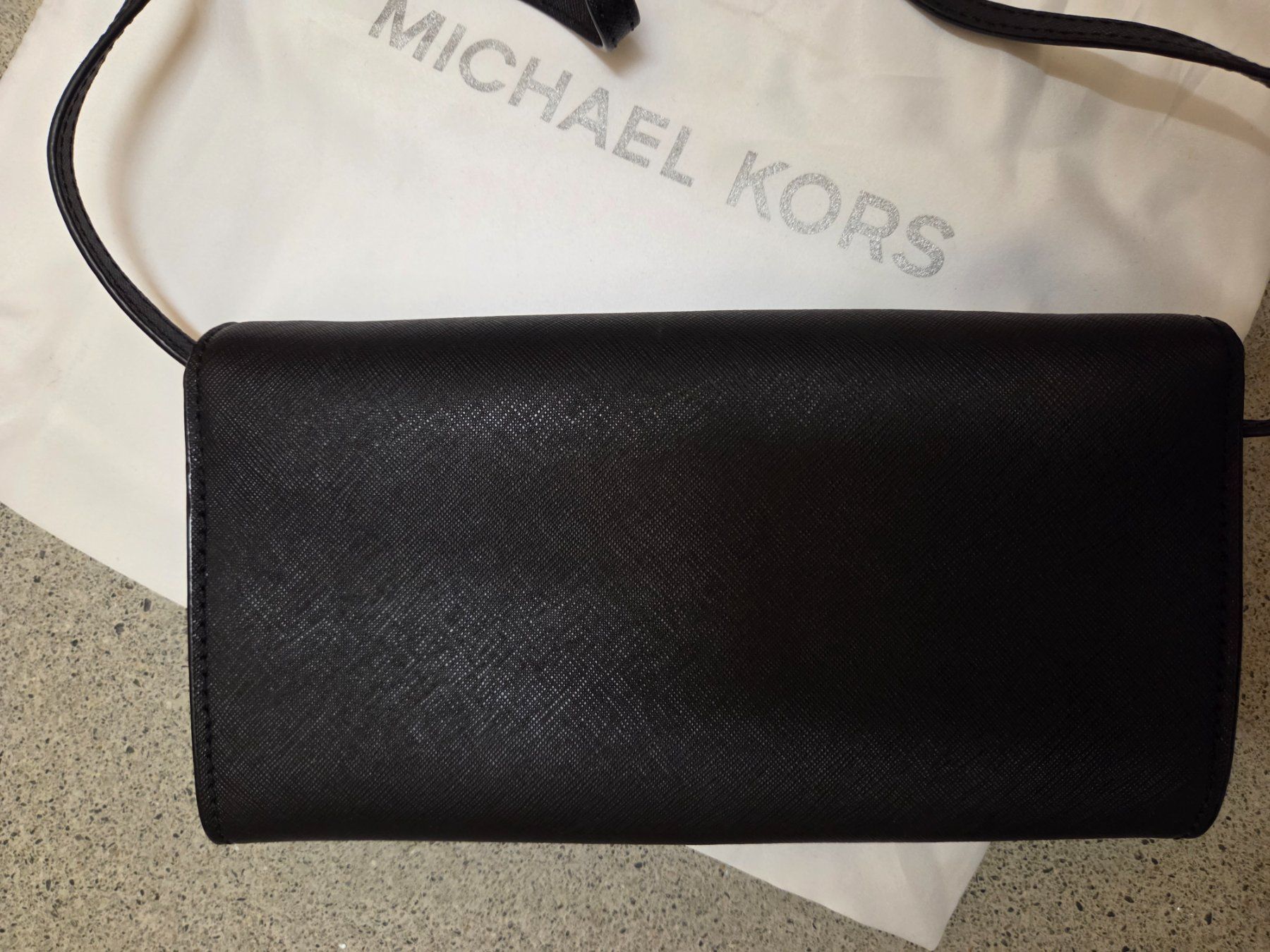 Michael Kors Borse da donna: MICHAEL KORS Leder Clutch – Usato da Emmen venduto da GrabandGo 6