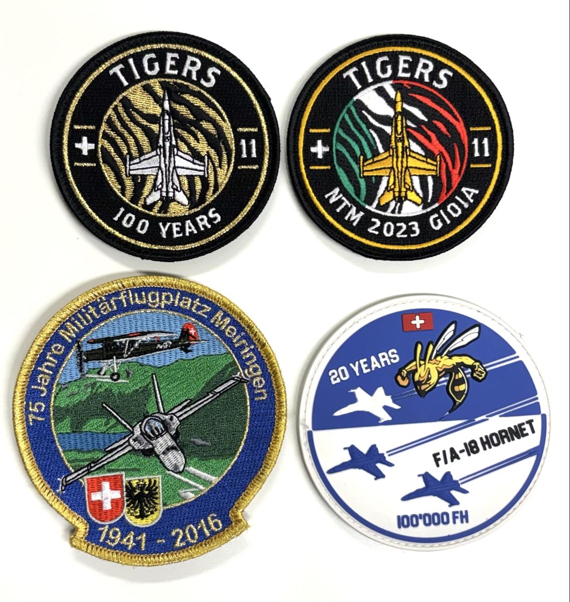 Schweizer Armee Placchette & Badge: Patches Schweizer Luftwaffe Fliegerstaffel 11 Armee – Usato da Riedikon venduto da Rokh01