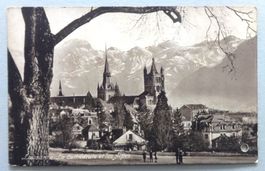 Lausanne - La Cathédrale et les Alpes