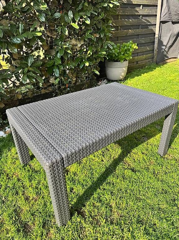 Divani: Meubles de jardin – Usato da Ecublens VD venduto da elo2593 2