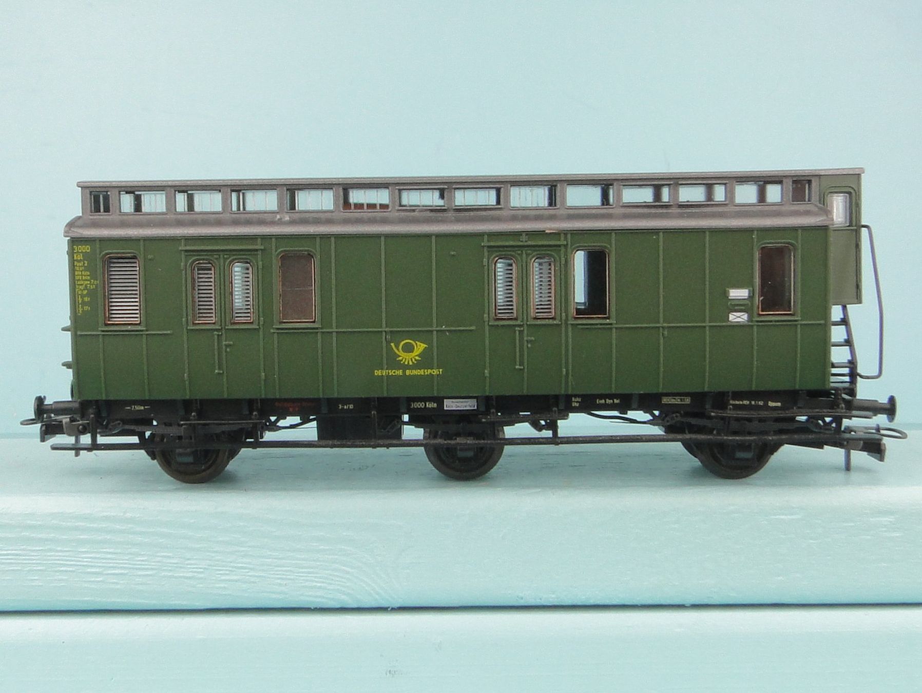 Roco Modellini di ferrovie: Roco 44509 Postwagen der Deutschen Bundespost – Usato da Bülach venduto da cann11 2