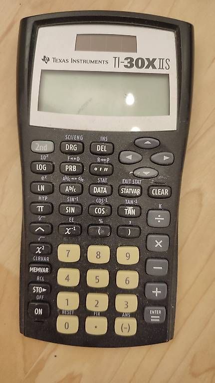 Texas Instruments Calculatrices: Texas Instruments TI-30X – D'occasion à Gisikon par san_lb6w