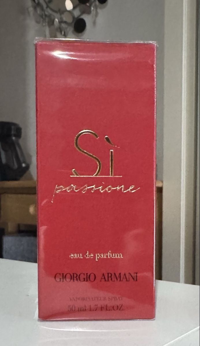 Armani Profumi & Eau de Toilette: Armani Si Passione edp 50ml – Nuovo e nell'imballaggio originale da Genève venduto da ribes_rubrum