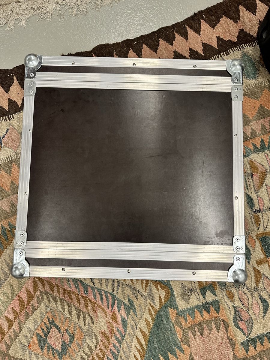 Altri accessori: 19 Zoll Rack Case Thon schwarz – Usato da Zürich venduto da ulloadi 1