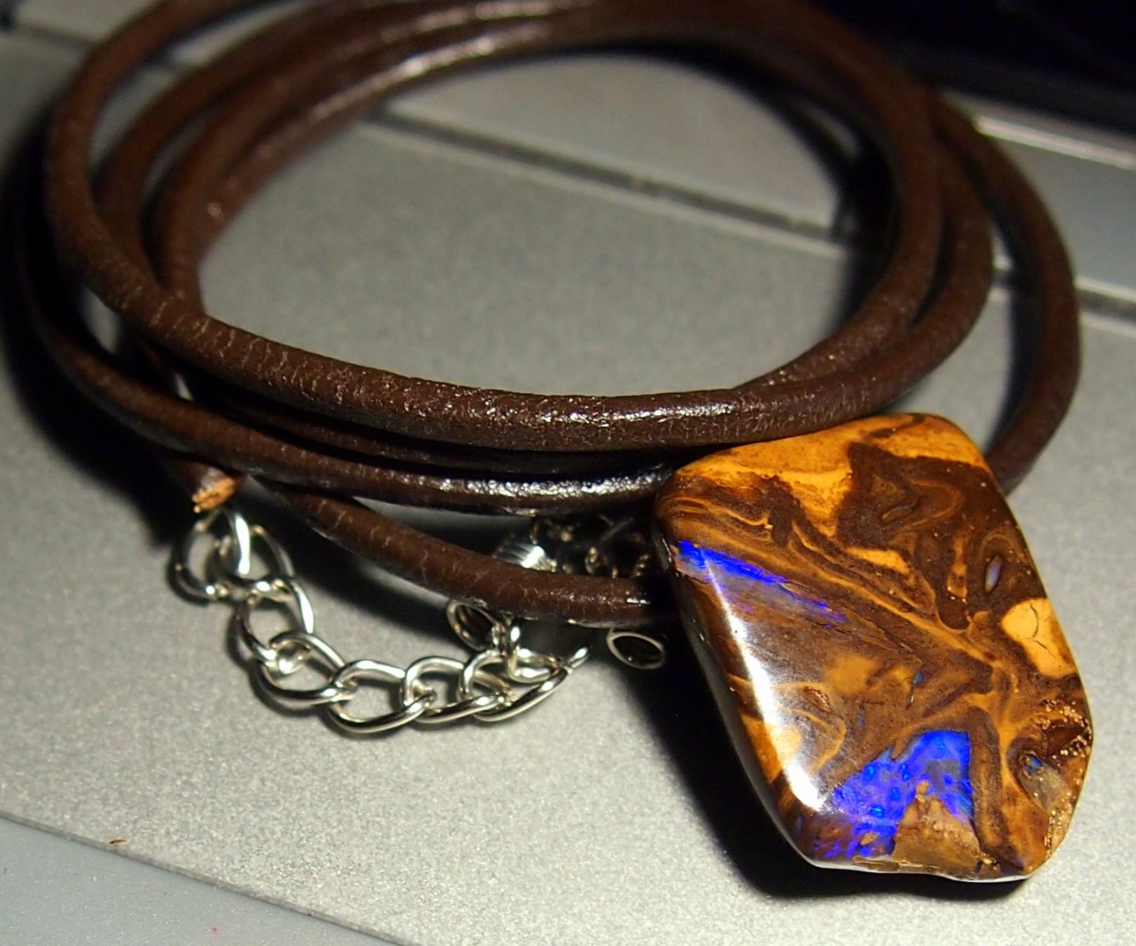 Edelsteine: Australian Koroit Opal, blauen Farbenfunken – Neu (gemäss Beschreibung) aus Reinach BL von Hesekiel39 3