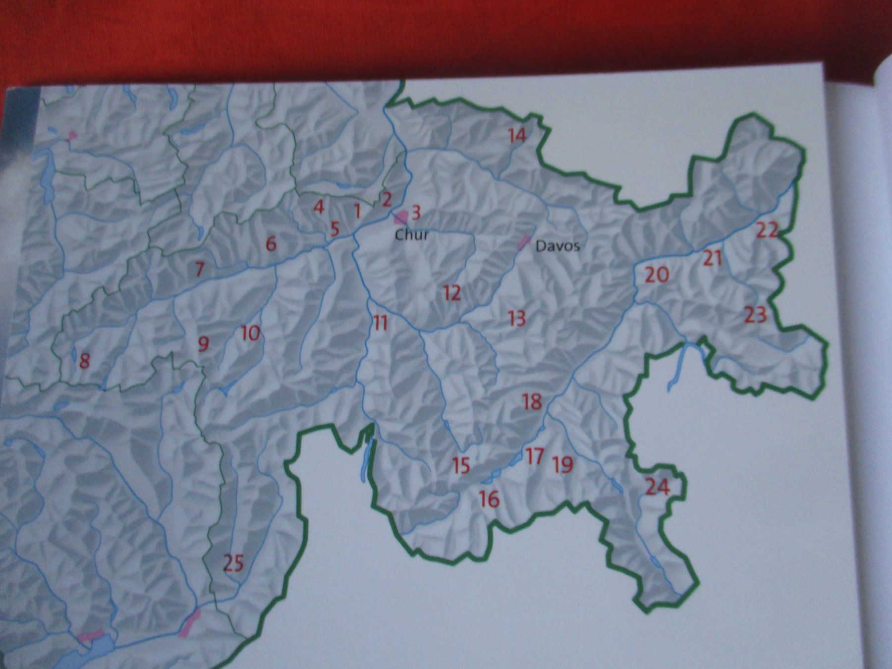 Livres: Buch Magisches Graubünden – D'occasion à Birsfelden par alles-muss-raus 2