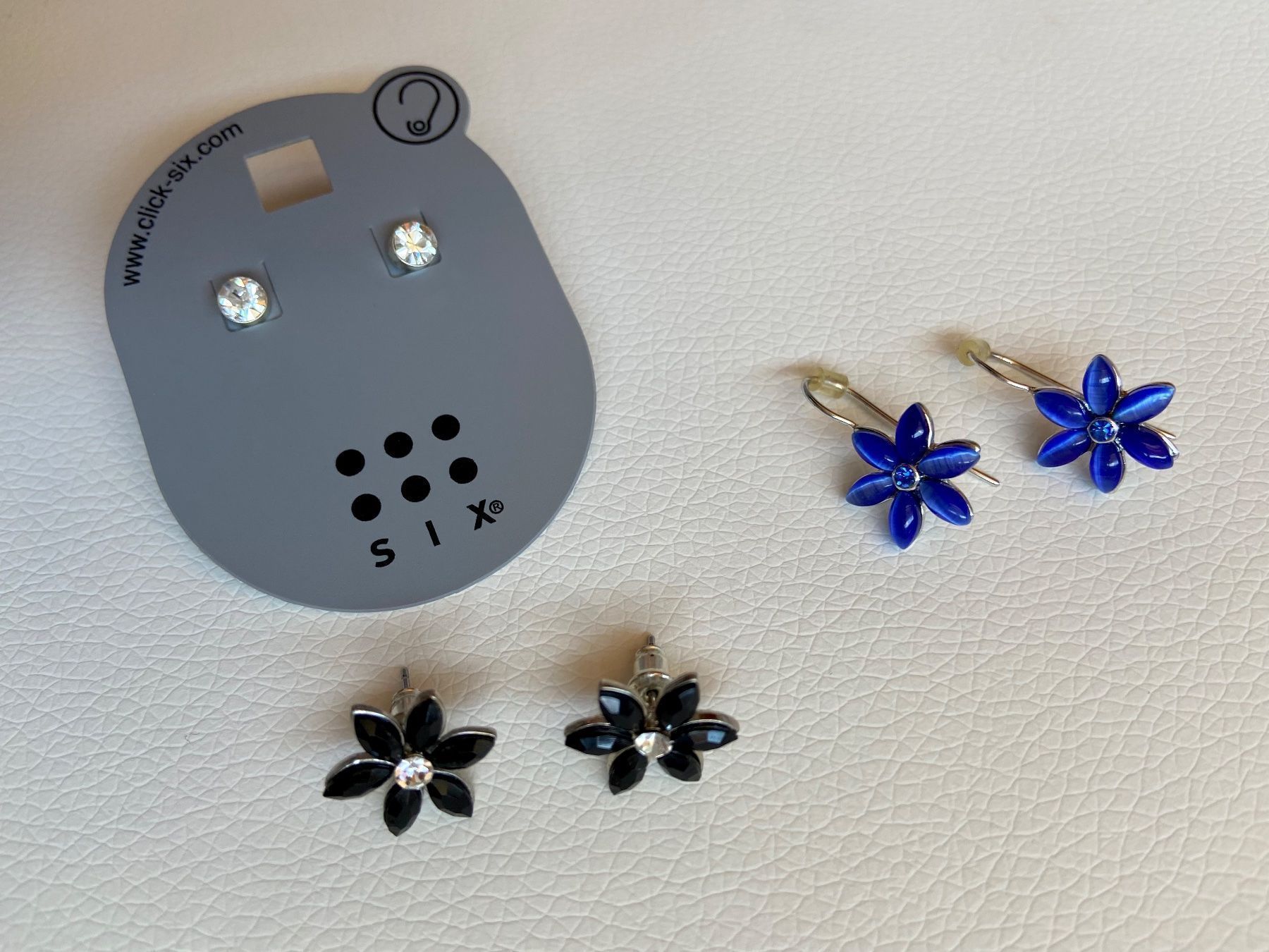 Orecchini pendenti & Orecchini a lobo: Ohrringe / Ohrstecker Blumen – Usato da Gommiswald venduto da Aloha.Spirit
