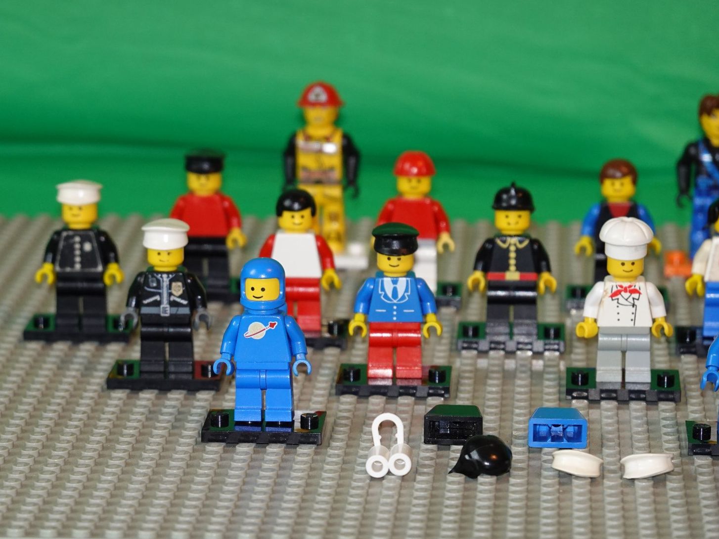 Lego Giocattoli: LEGO Minifiguren 17 Stück – Usato da Basel venduto da iwakuni 2