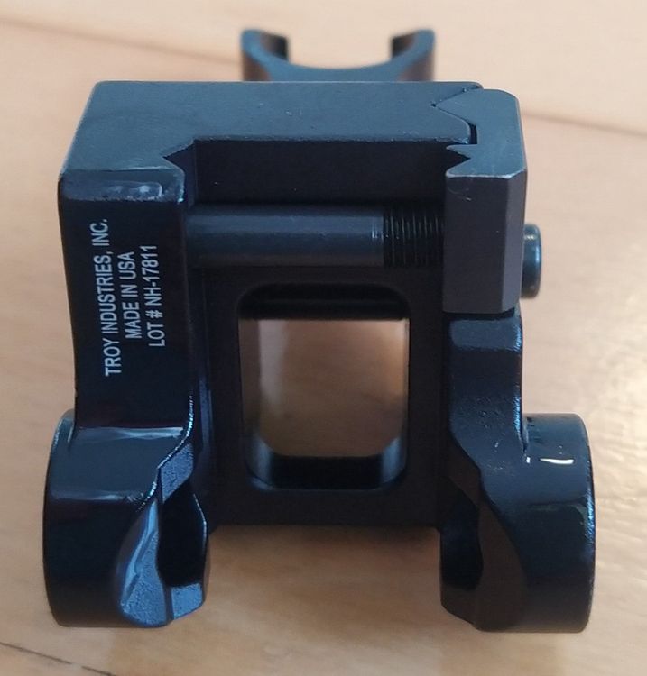 Tutti gli attrezzi: Original Troy Industries HK Gas Block Mounted Battle Sight – Nuovo (secondo la descrizione) da Rüti ZH venduto da Sarah0406 4