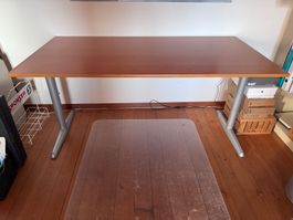 Schreibtisch IKEA