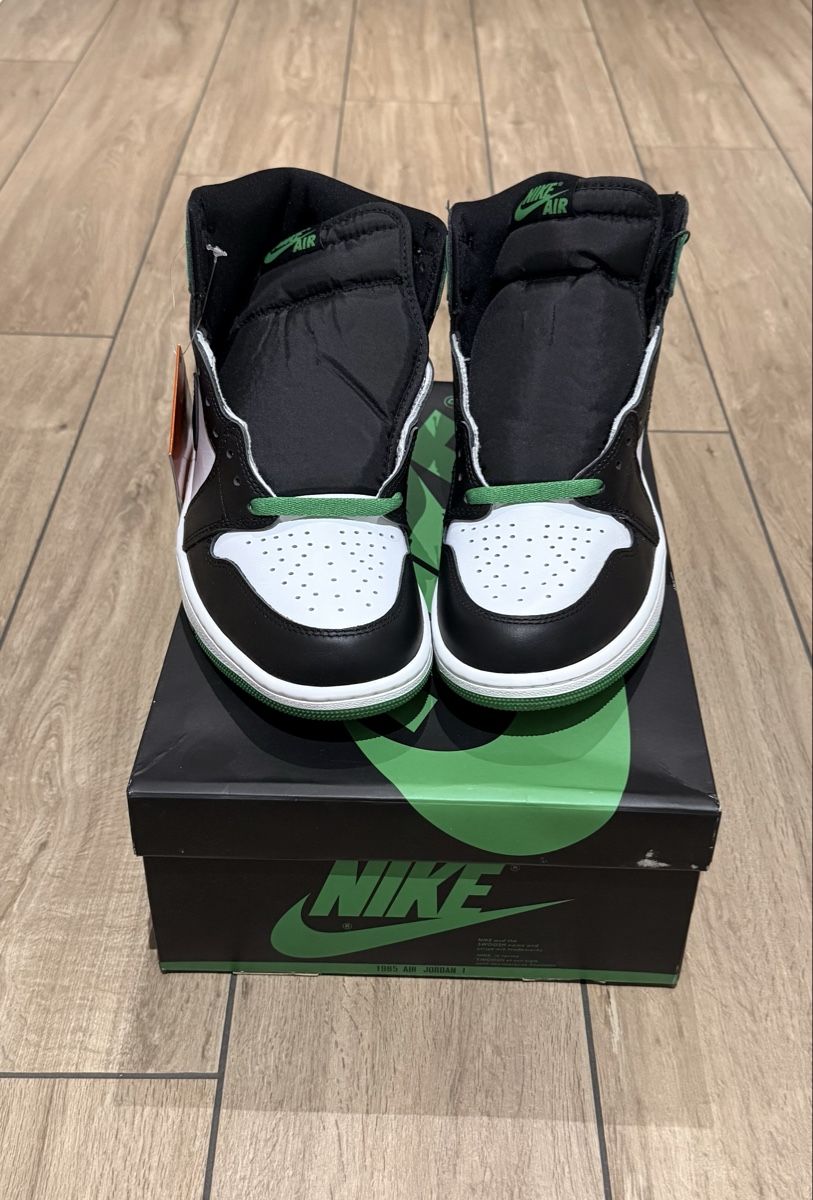 Jordan Scarpe da uomo: Jordan 1 high lucky green 43 – Nuovo e nell'imballaggio originale da Savièse venduto da Cedric007 1