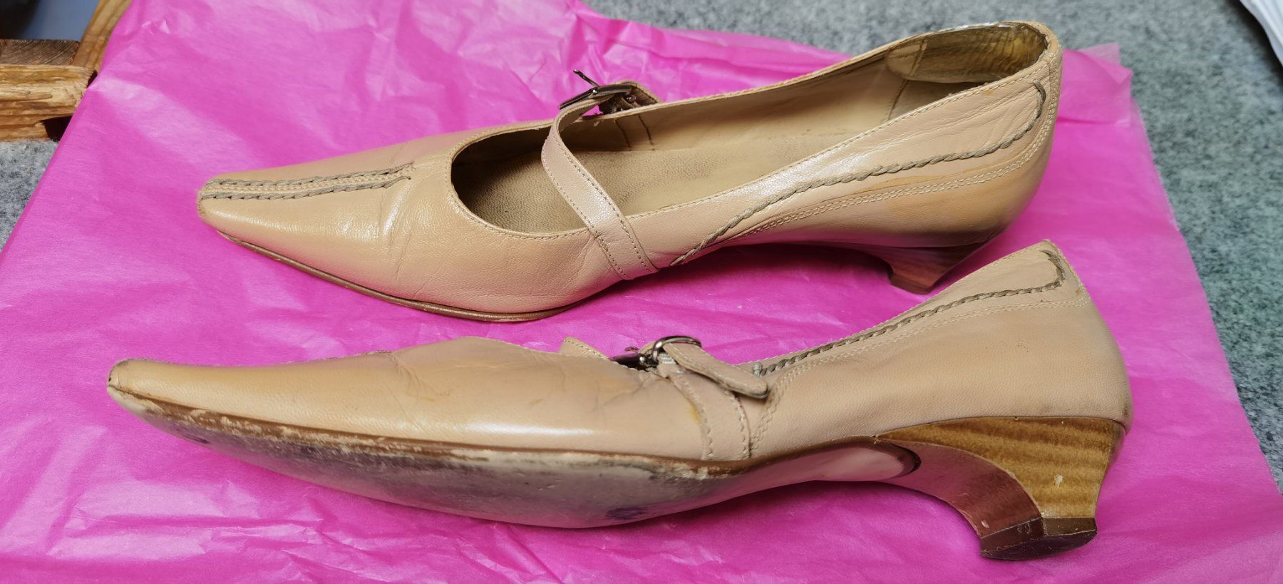 Scarpe da donna: Pumps Gr.38 – Usato da Oberbipp venduto da Meaw13 1