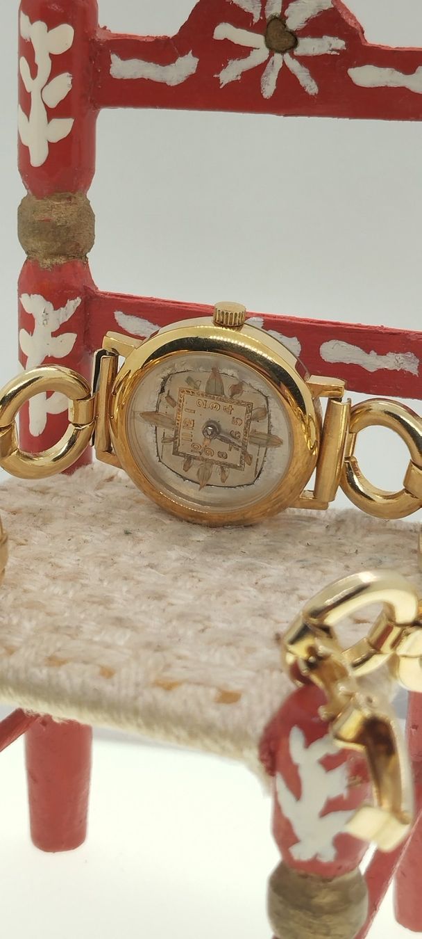 Orologi: Montre années 40's récupéré – Usato da La Chaux-de-Fonds venduto da jac_9llg 1