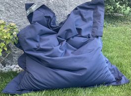Sitz- / Liegesack XXL, Indoor-Outdoor Lounger von BigBertha