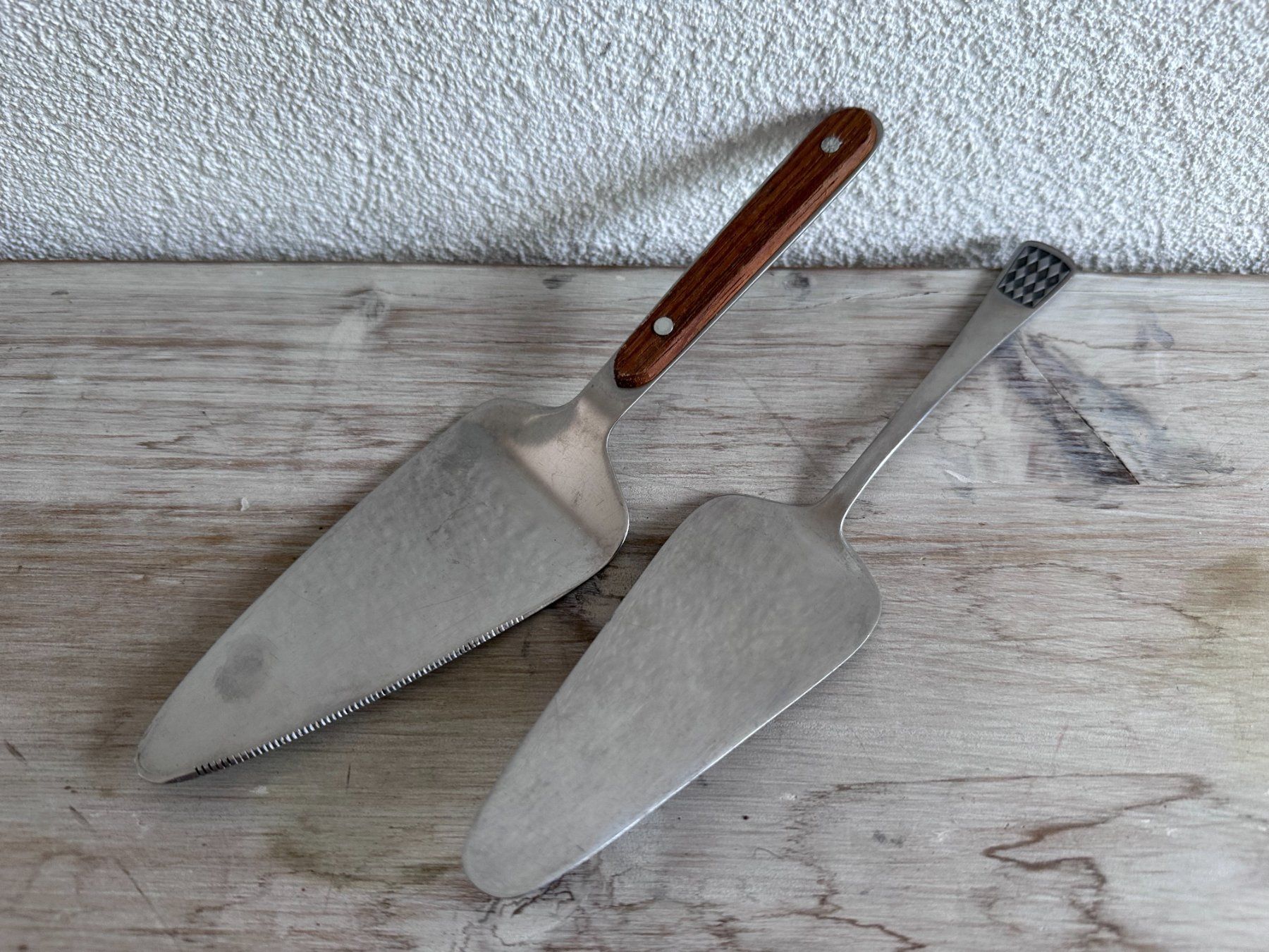 Couverts: Lot de pelles à tarte – D'occasion à Châtillon FR par Karine1453 1