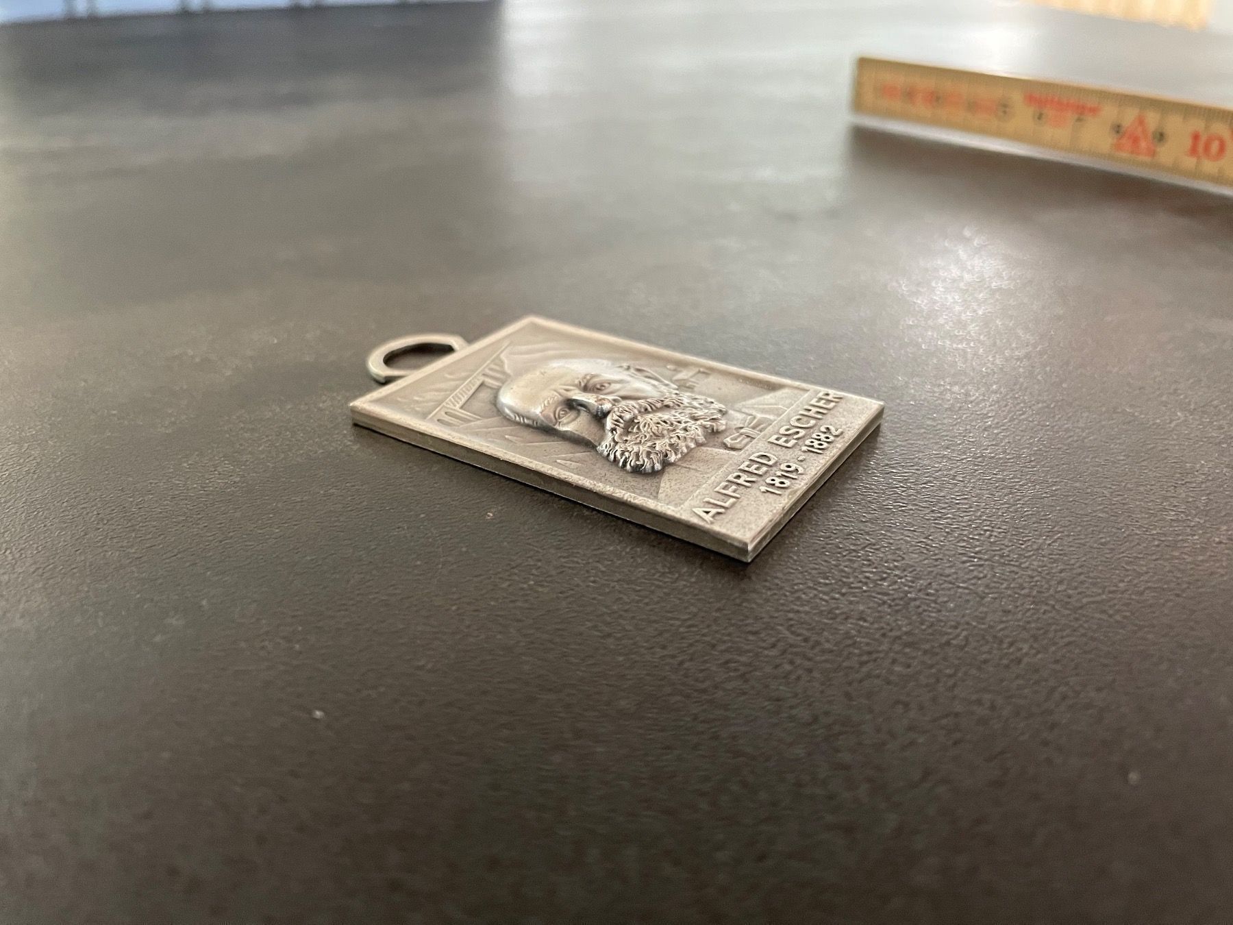 Medaillen: Médaille Commémorative Alfred Escher – Gebraucht aus Vallamand von Bricbracbroc82 2