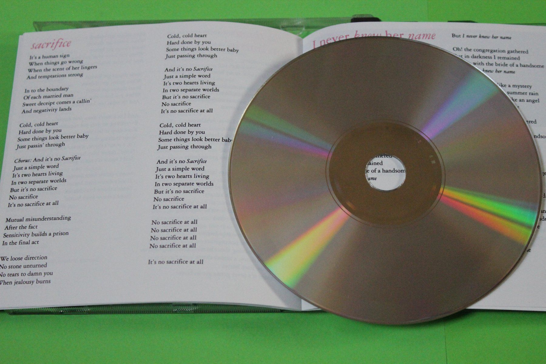 CD: ELTON JOHN - SLEEPING WITH THE PAST CD 1989 – Usato da Tübach venduto da JamesStone 4