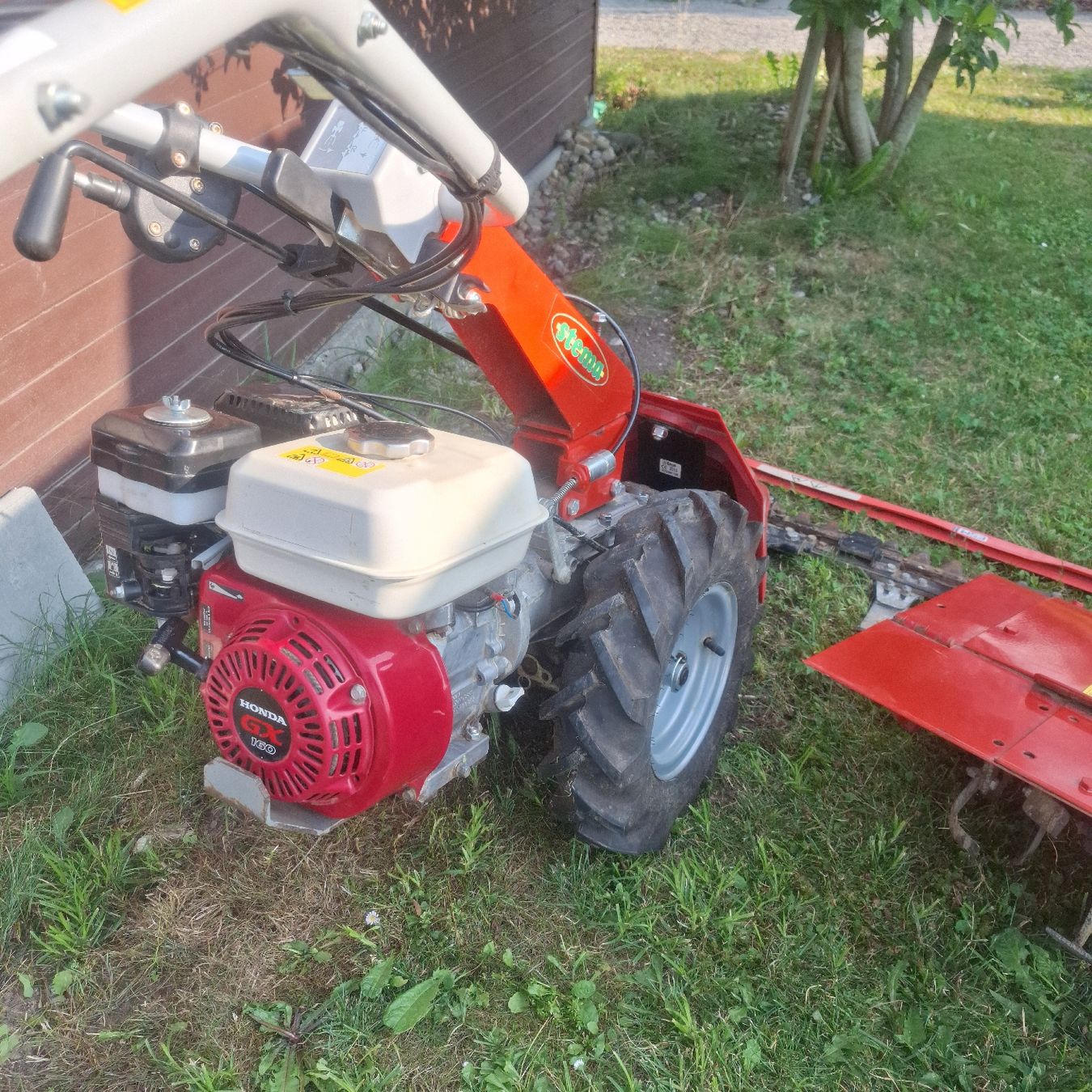 Honda Toutes les machines: Balkenmäher mit Gartenfräse  – D'occasion à Winterthur par v-t88 2