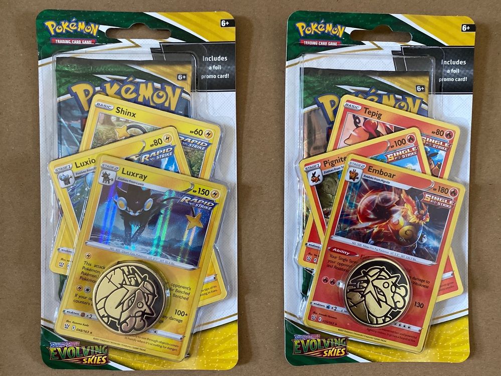 2x Pokémon Evolving Skies Premium Checklane Blister EN | Kaufen Auf Ricardo