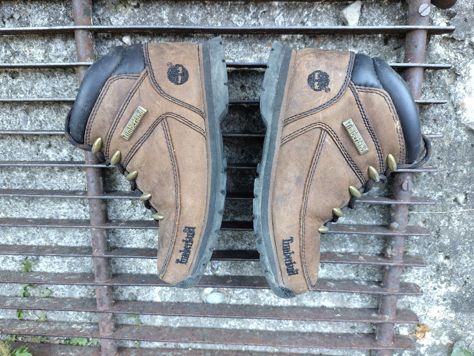 Timberland Scarpe per ragazzi: Wanderschuhe Timberland braun, Gr. 33 – Usato da St. Gallen venduto da Wysi 3