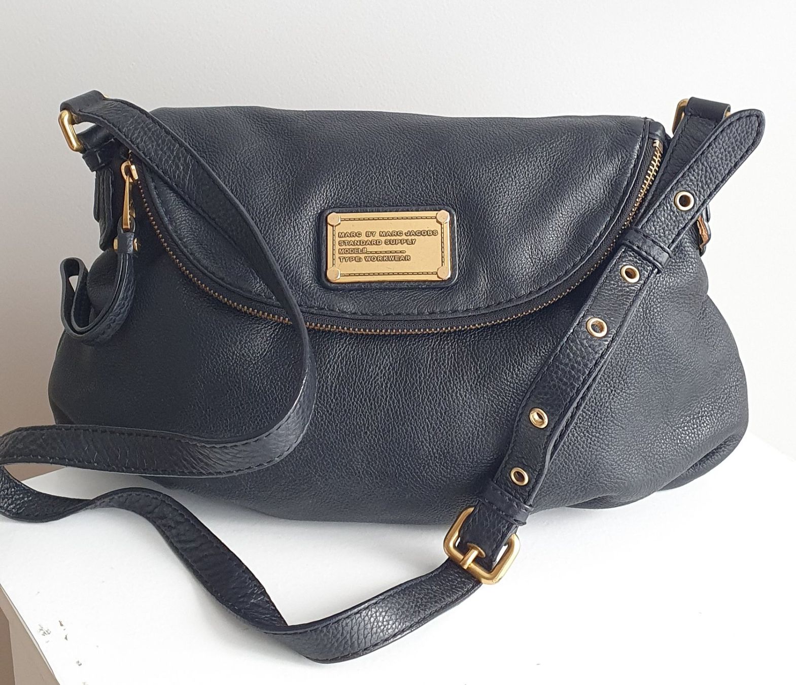 Marc Jacobs Borse da donna: Marc By Marc Jacobs Natasha Schwarz Medium Leder – Usato da Niederteufen venduto da Mira_72