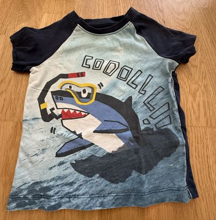 Tough Team - T-shirt requin 🦈 , taille 92