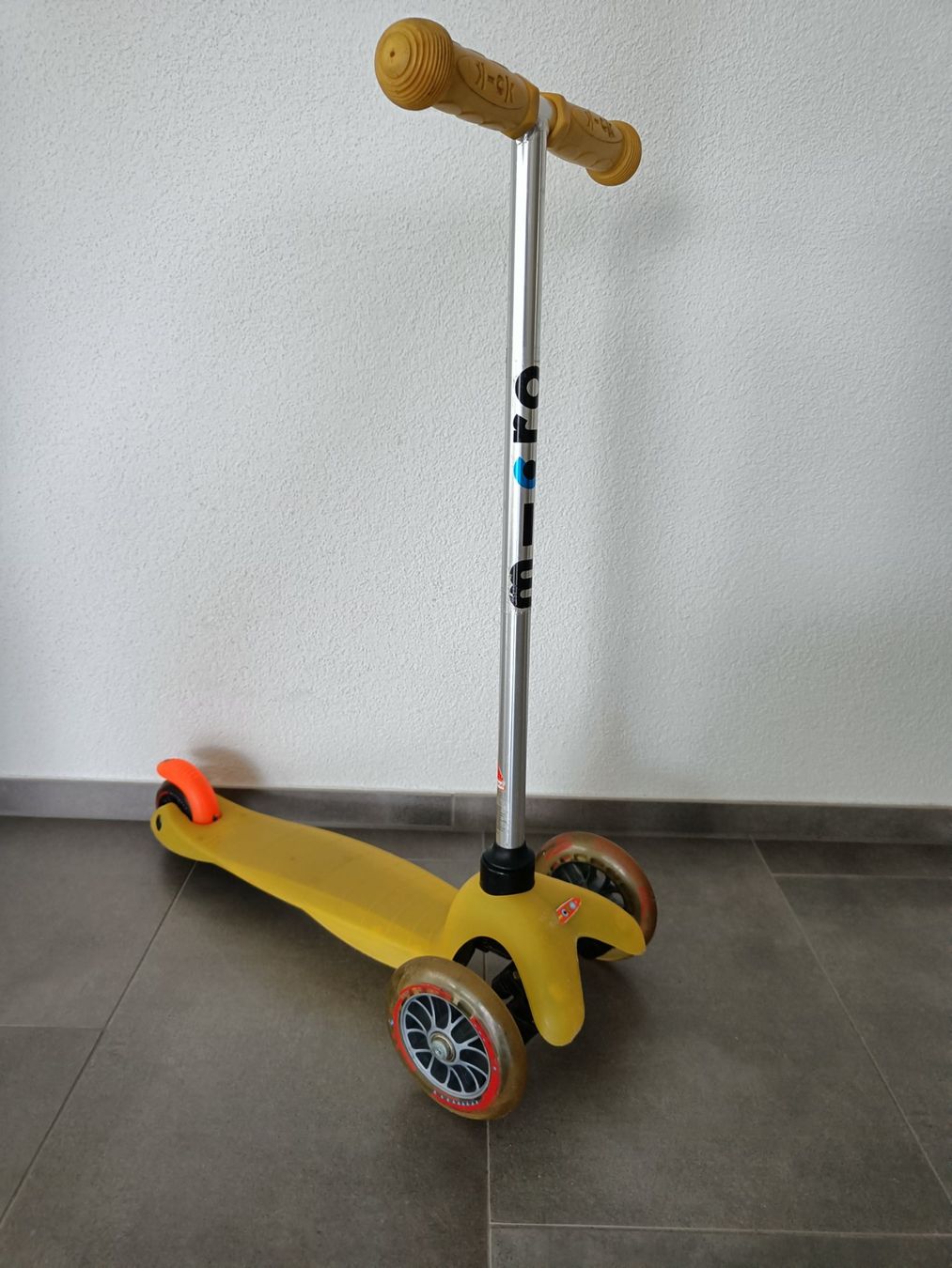 Micro Veicoli per bambini: Mini Scooter Micro – Usato da Güttingen venduto da Bumeranze 1