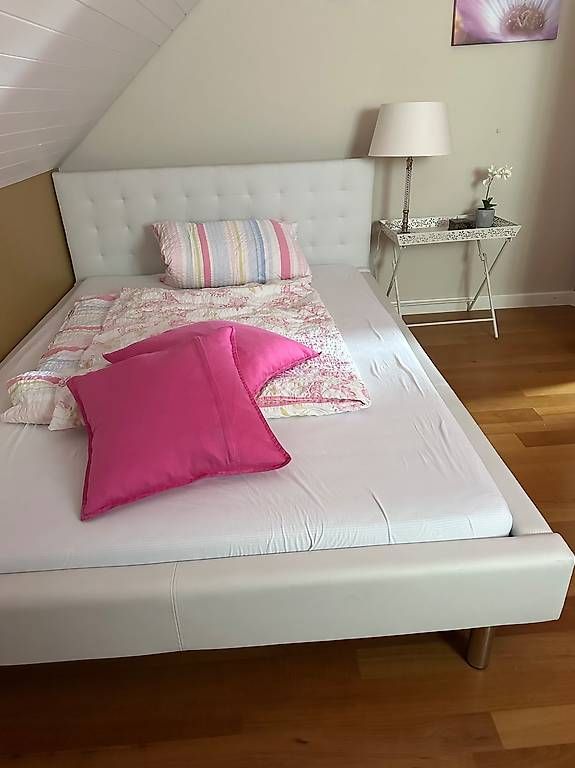 Betten: Schönes Bett  – Gebraucht aus Bottighofen von SvenjaK67