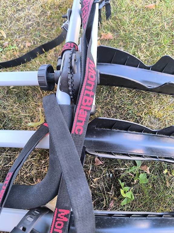 Travi: Porte vélos pour voiture  – Usato da Estavayer-le-Lac venduto da cht_55s8 3