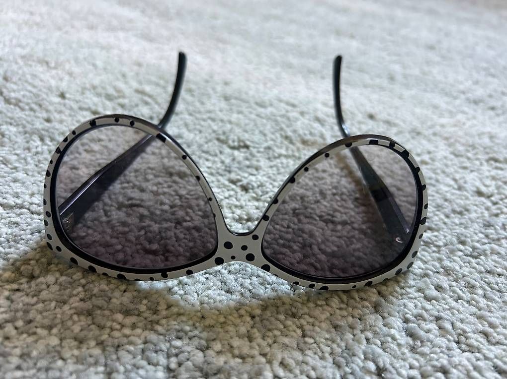 Occhiali & Lenti: Sonnenbrille – Usato da Zürich venduto da yoncaK 1