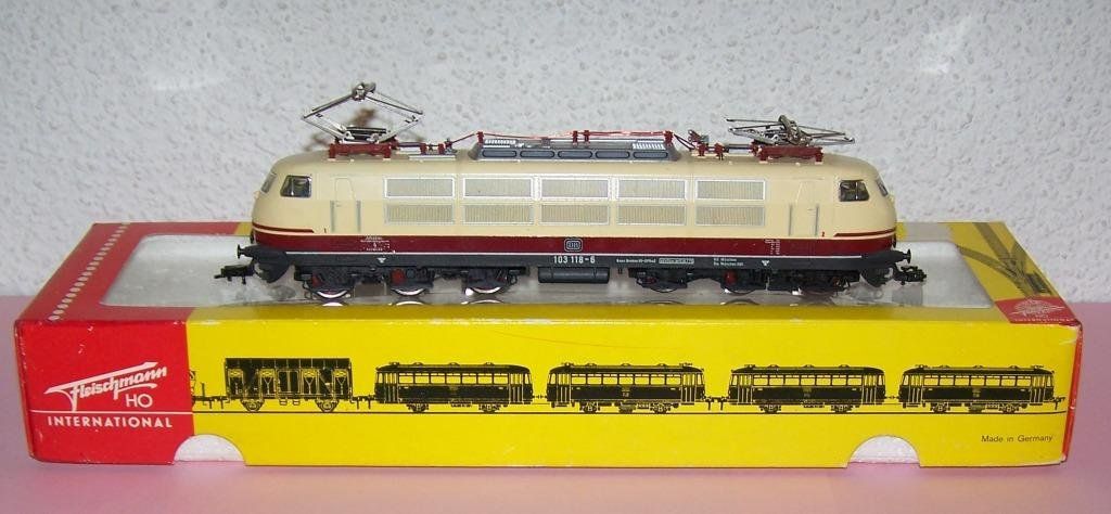 Fleischmann Trains électriques: Fleischmann H0 4375 TEE - Schnellfahrlok BR 103, DC – D'occasion à Brüttisellen par Rentner44zh 5