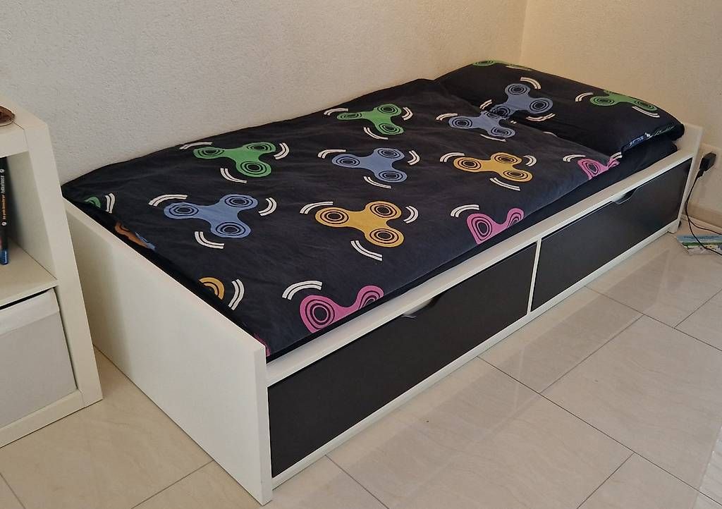 Ikea Letti: Bett mit Matratze 200 x 90 cm – Usato da Islisberg venduto da Dcotting