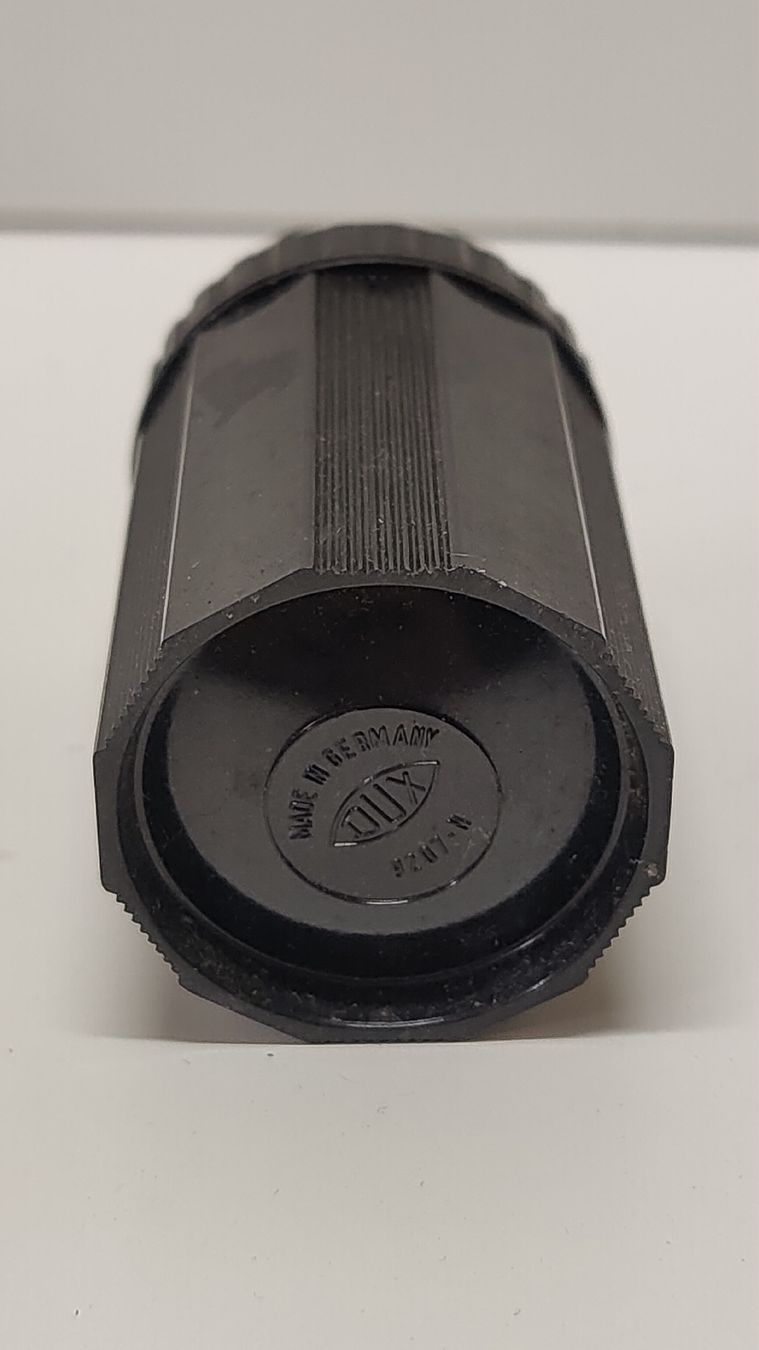 Temperini: Vintage Bakelit Spitzer (L25) – Usato da Neuenhof venduto da bro_9zsg 2