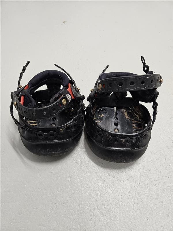 Scarpe per cavalli: Explora Magic Gr. 2, Winterspikes, fast neuwertig – Usato da Bronschhofen venduto da Nicolas19 1