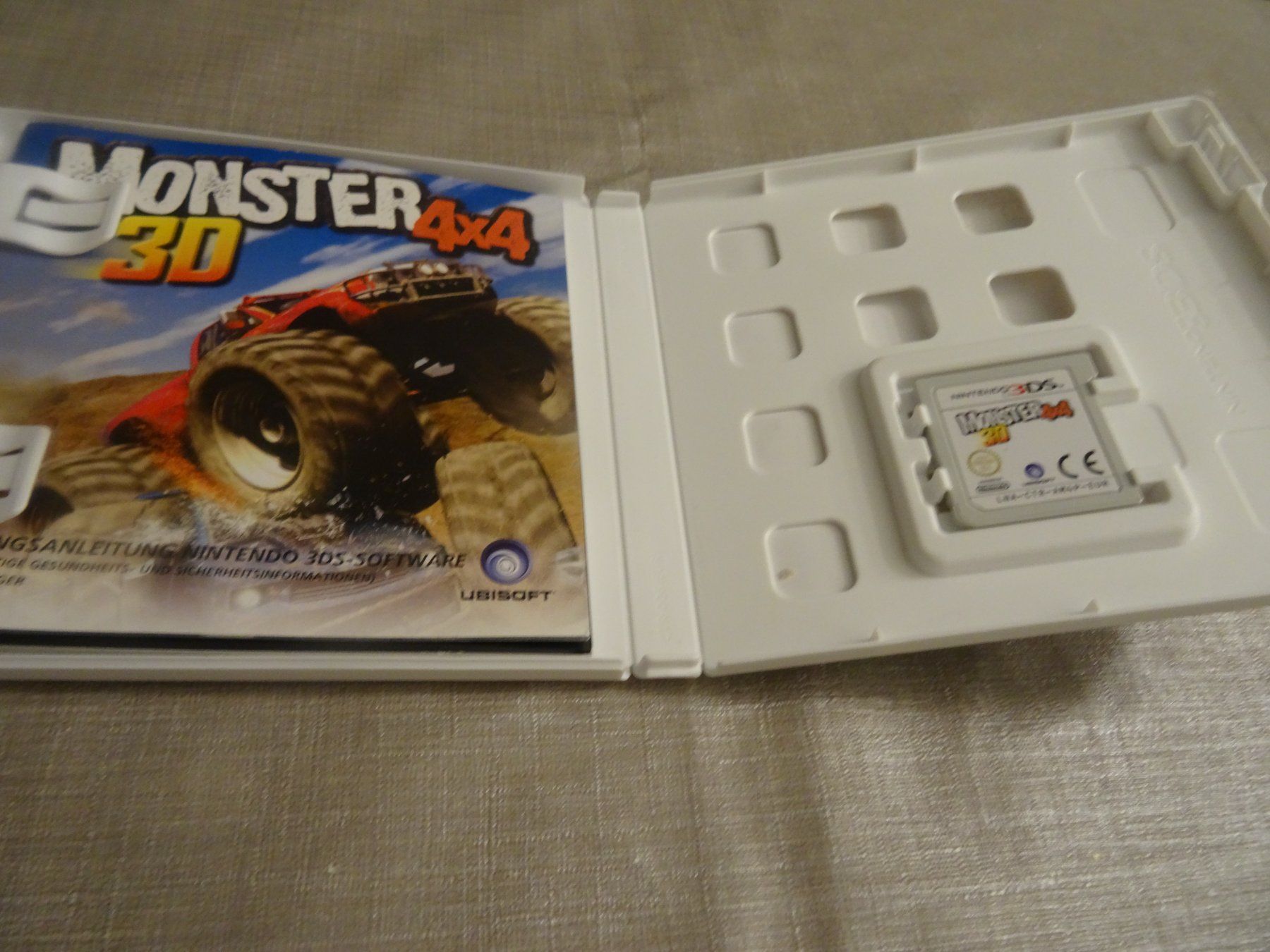 Nintendo Giochi: Monster 4x4 3D - Nintendo 3DS Spiel – Usato da Olten venduto da Disc-Ausverkauf 1