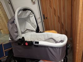 Babywanne Tragewanne für Kinderwagen grau weiss Top Zustand