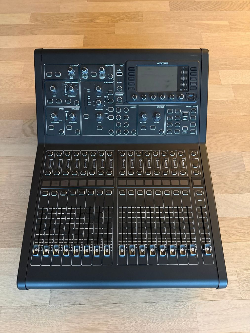 Midas Console di mixaggio: Midas M32R – Usato da Fällanden venduto da janabegg 2