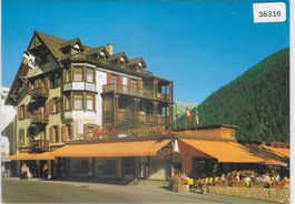 Cafe-Tea Room-Restaurant-Confiserie-Bäckerei Scheider Davos