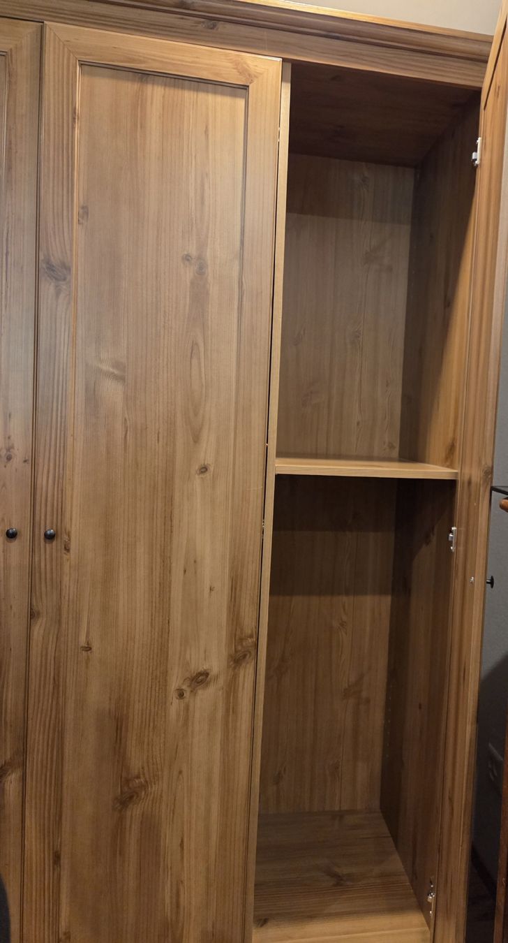 Ikea Armadi: Kinderkleiderschrank – Usato da Fraubrunnen venduto da amaree313 1