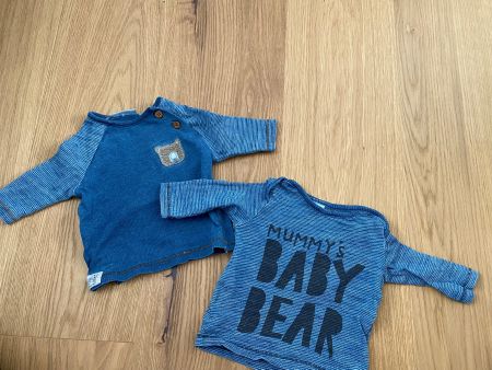 2 NEXT Langarmshirts Gr. 56/62, Babykleidung Junge