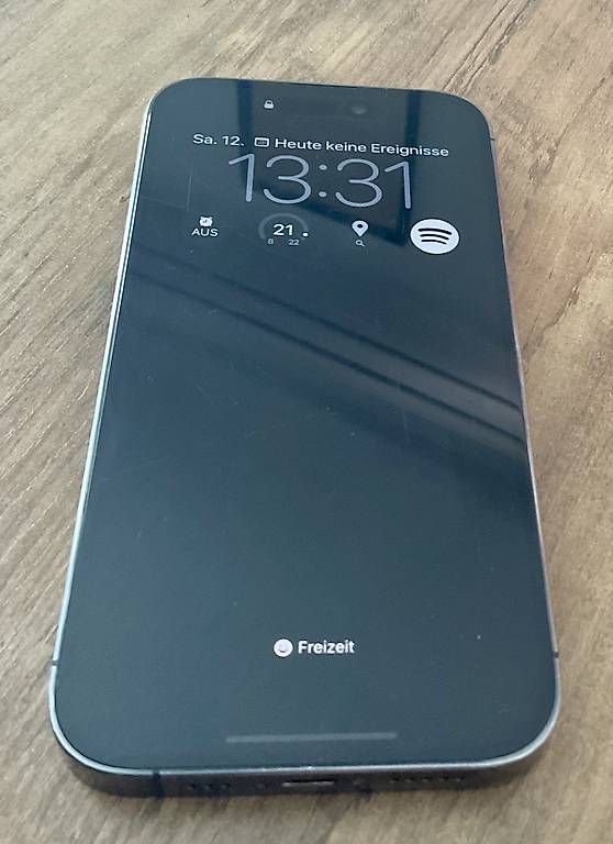Apple Telefoni cellulari / Smartphones: iPhone 14 Pro 128GB Dunkellila / Deep Purple – Usato da Geuensee venduto da Simon1122