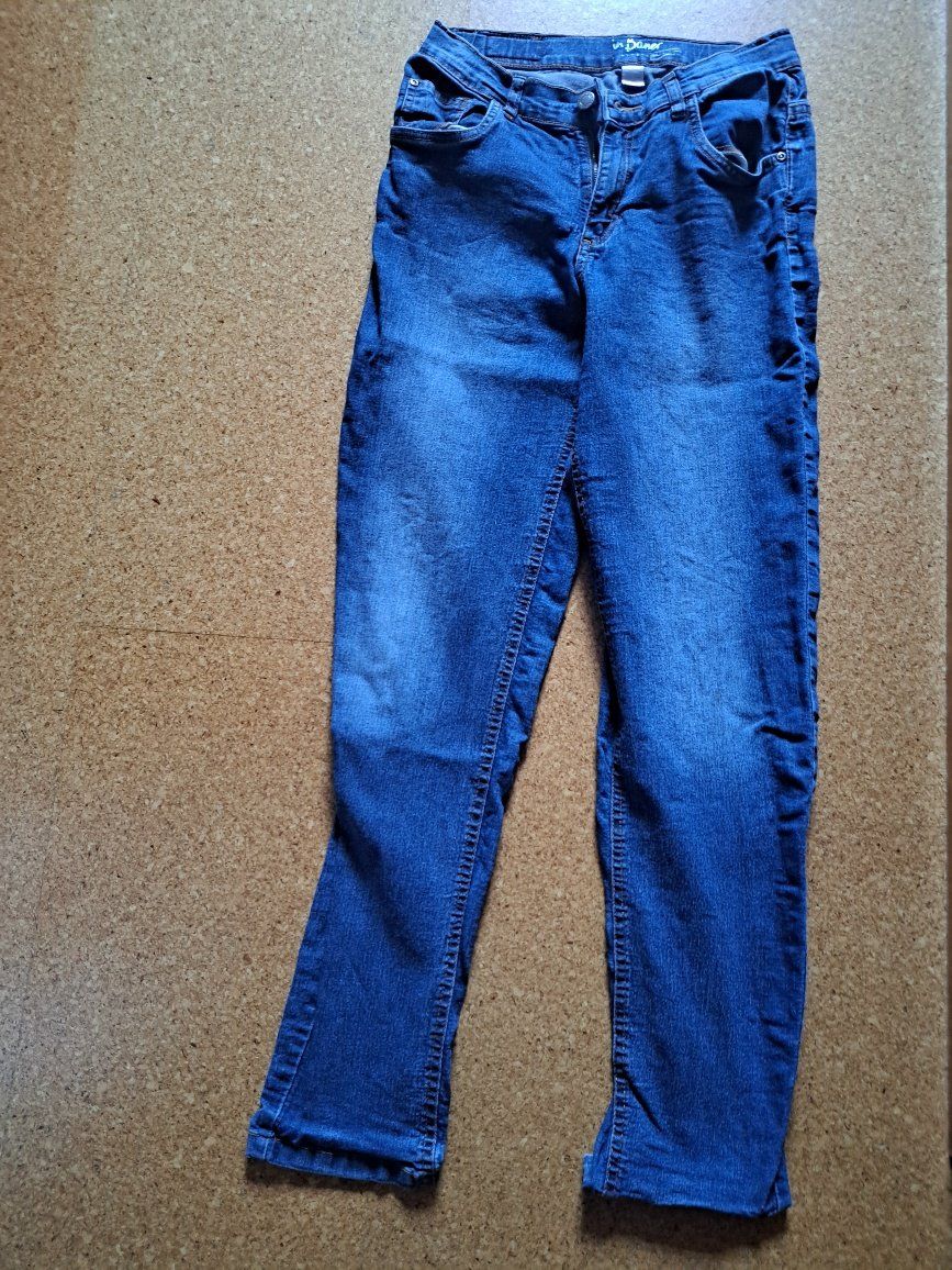 Pantalons: Jeans Grösse 170 – D'occasion à Schüpfheim par madeleine69