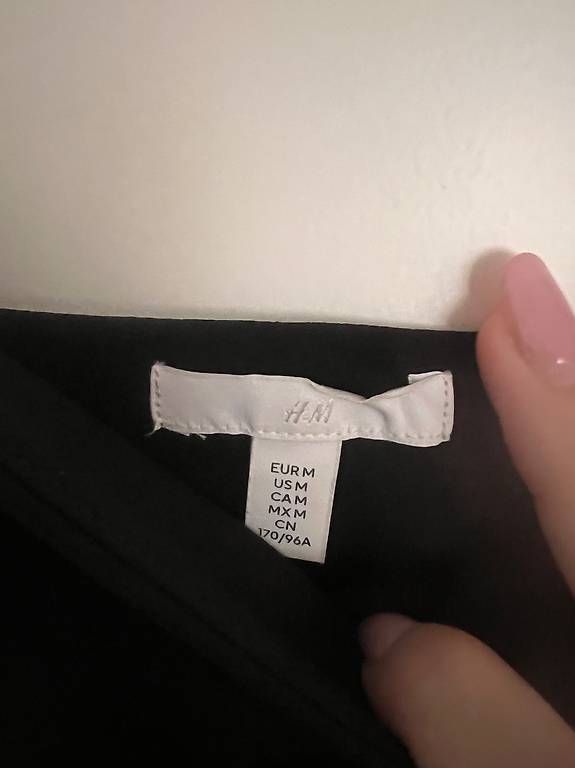 Vestiti: vestito donna neri H&M – Usato da Tenero venduto da loa_7m8d 1
