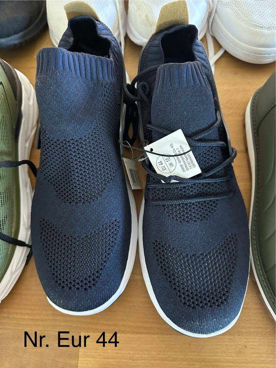 Scarpe da uomo: SUPER ANGEBOT!!! 8 Paar Schuhe – Nuovo (secondo la descrizione) da Oberbipp venduto da Angel_Queen 8