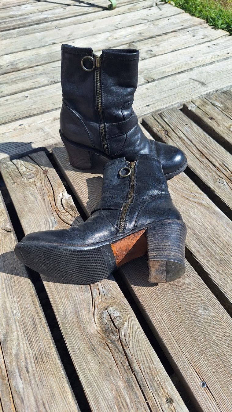 Scarpe da donna: FIORENTINI & BAKER – Usato da Widnau venduto da punto311 1