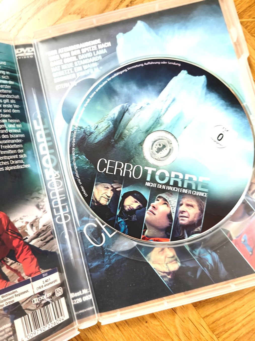 Libri: 180 South Book + Cerro Torre DVD – Usato da Zürich venduto da syjo33 7