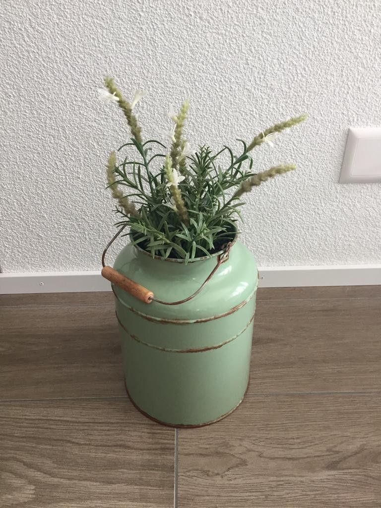 Tutte le decorazioni: Milchkrug mit Dekoblumen – Usato da Jona venduto da m.brun