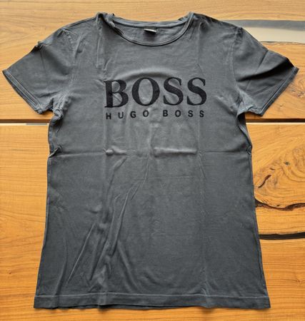HUGO BOSS T-Shirt Gr. S schwarz
