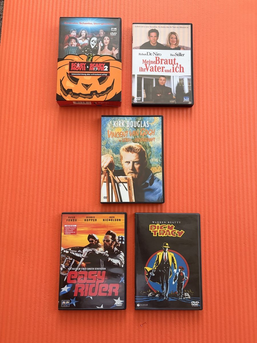 Tutti i DVDs: 5 DVD‘s – Usato da Kölliken venduto da Sabay2012